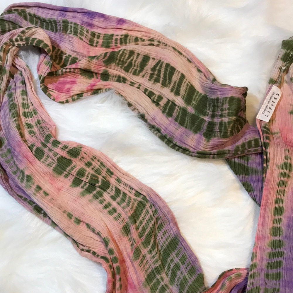 Express Vintage Scarf🧣